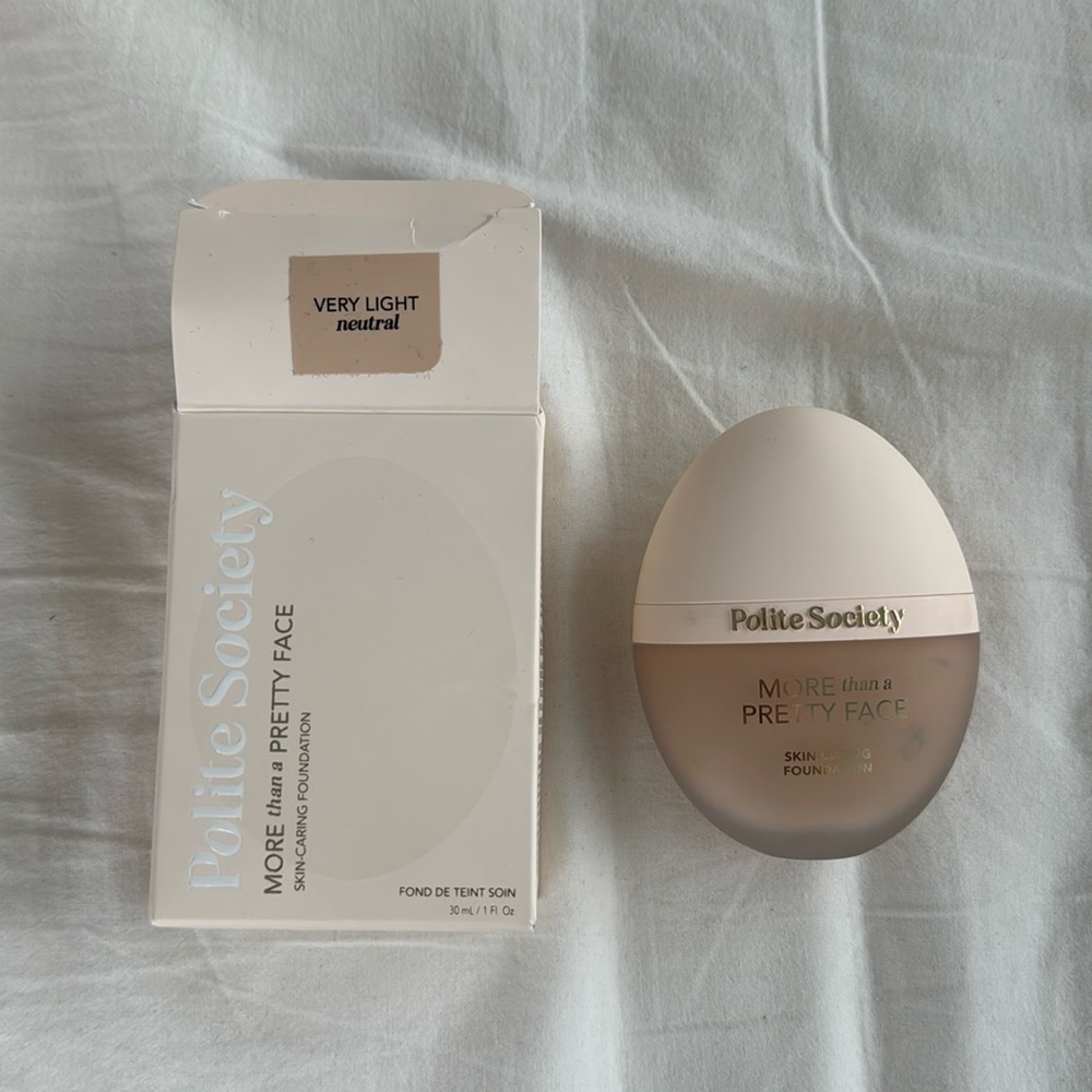 Polite Society
More Than a Pretty Face Foundation very light neutral